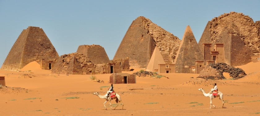 meroe-pyramids-begrawiya